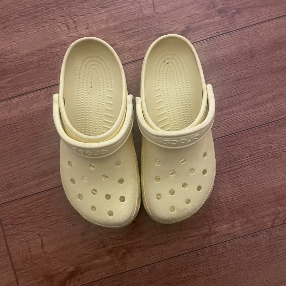 Crocs Classic Clog - Yellow